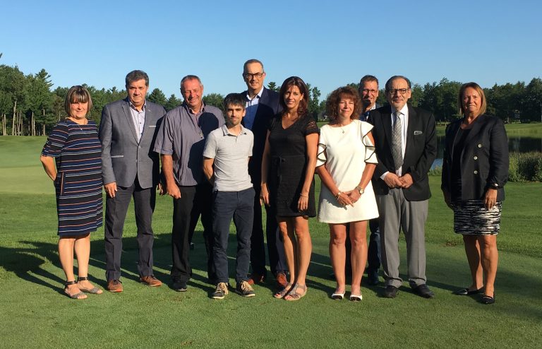 Huit présidents d’honneur