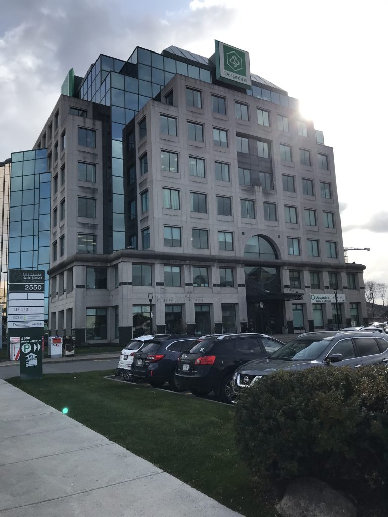 Des immeubles à bureaux changent de main