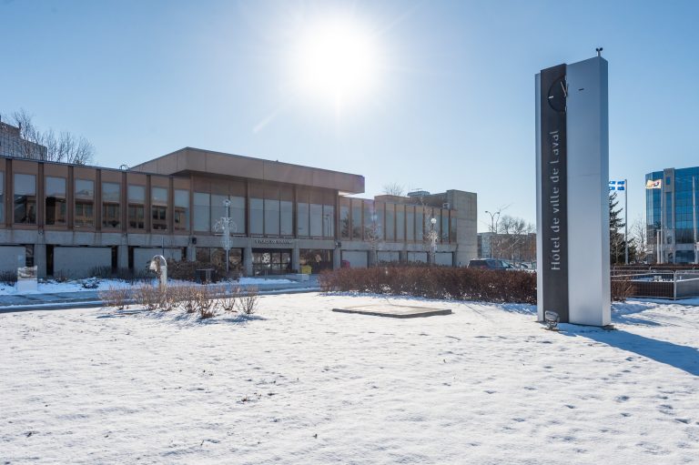 On fermera l’hôtel de ville jusqu’en 2024