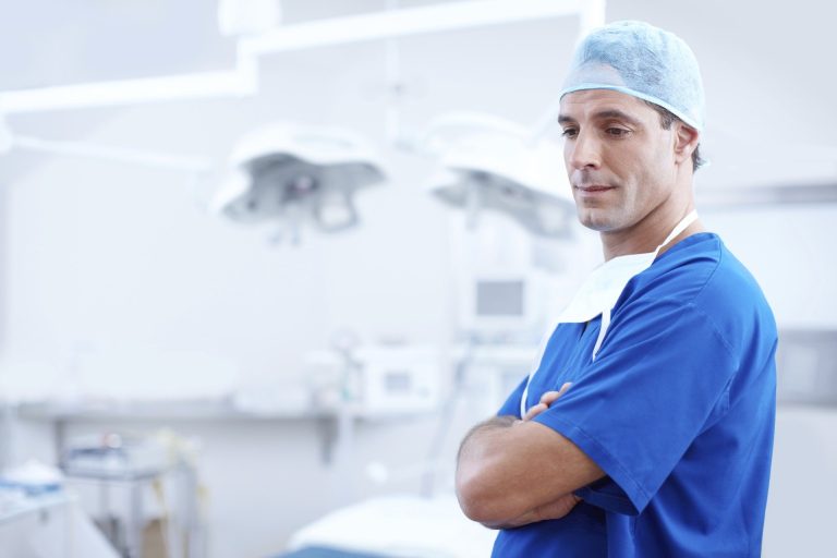 722 personnes en renfort pour le réseau de la santé à Laval réseau de la santé