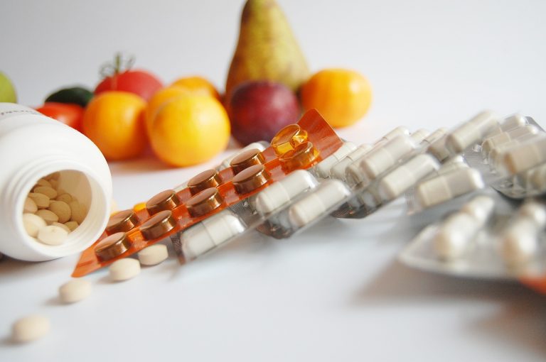Mise en garde contre les remèdes miracles pour la COVID-19 santé