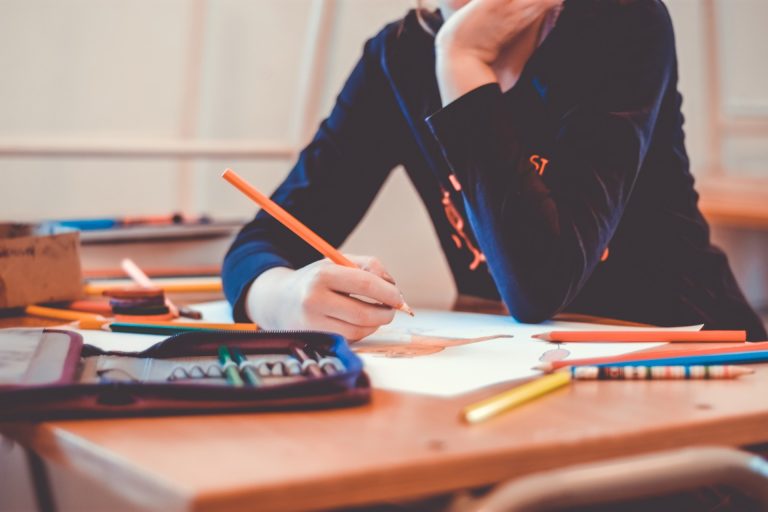 Possible réouverture des écoles et garderies d’ici le 4 mai écoles