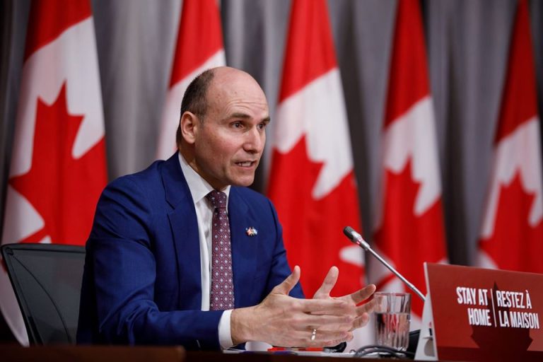 Jean-Yves Duclos rencontre les entrepreneurs lavallois