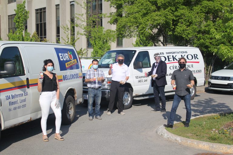 300 déjeuners pour les employés de la Cité-de-la-Santé déjeuners