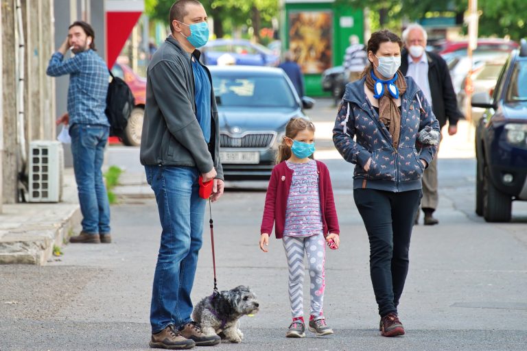 Le maire Demers ne recommande pas encore le port du masque obligatoire masques