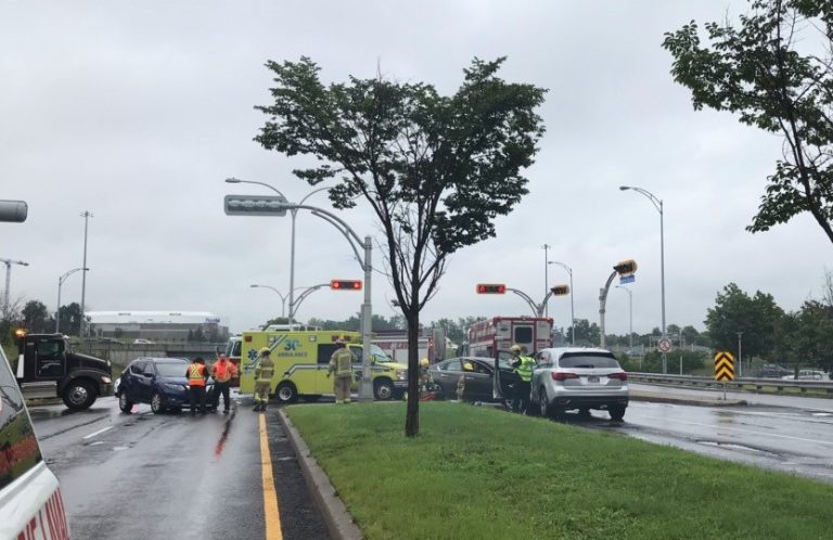 Deux blessés dans un accident boulevard Notre-Dame Accident boulevard Notre-Dame