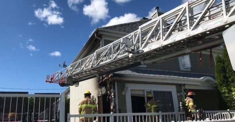 Quatre personnes à la rue après un feu de terrasse Incendie avenue de la Volière