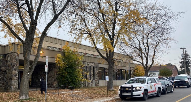 Fuite gaz Évacuation École Crestview