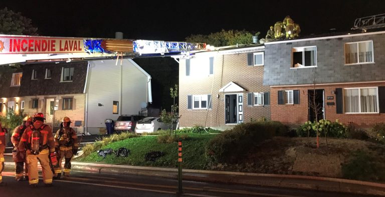 Maisons endommagées par le feu dans Sainte-Rose Incendie Maisons Rue Galarneau