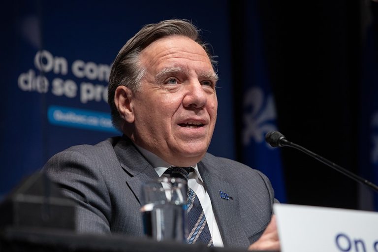 Legault n’envisage pas une réouverture rapide Legault