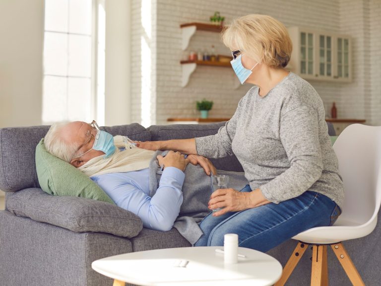 Les personnes proches-aidantes épuisées par la pandémie