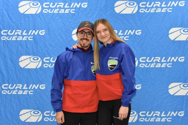 Équipe de Laval au Championnat canadien de curling mixte Laurie St-Georges et Félix Asselin