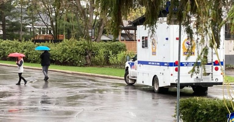 Tentative de meurtre dans Vimont Tentative meurtre Vimont Bellerose Est Laval