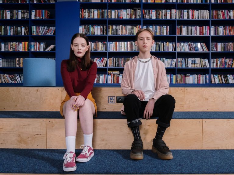 La violence présente dans les relations amoureuses violence relation amoureuse