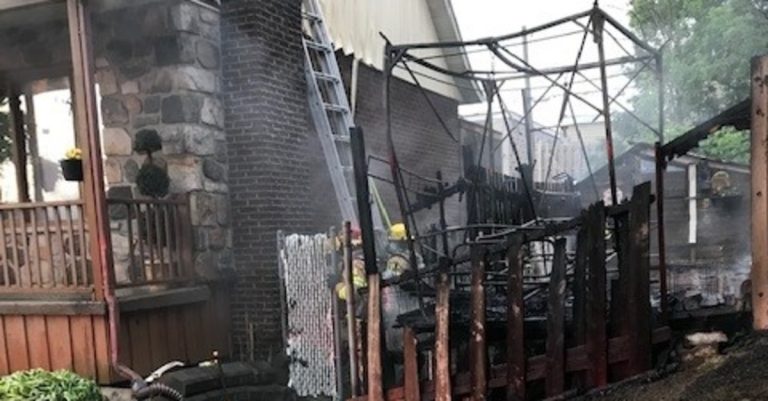Un feu de cabanon menace une maison voisine Incendie cabanon rue Limoges Laval Duvernay