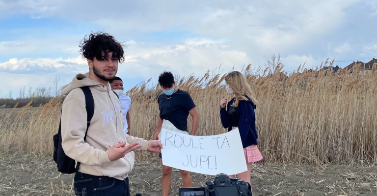 Court-métrage pour contrer l’hypersexualisation des jupes Roule ta jupe