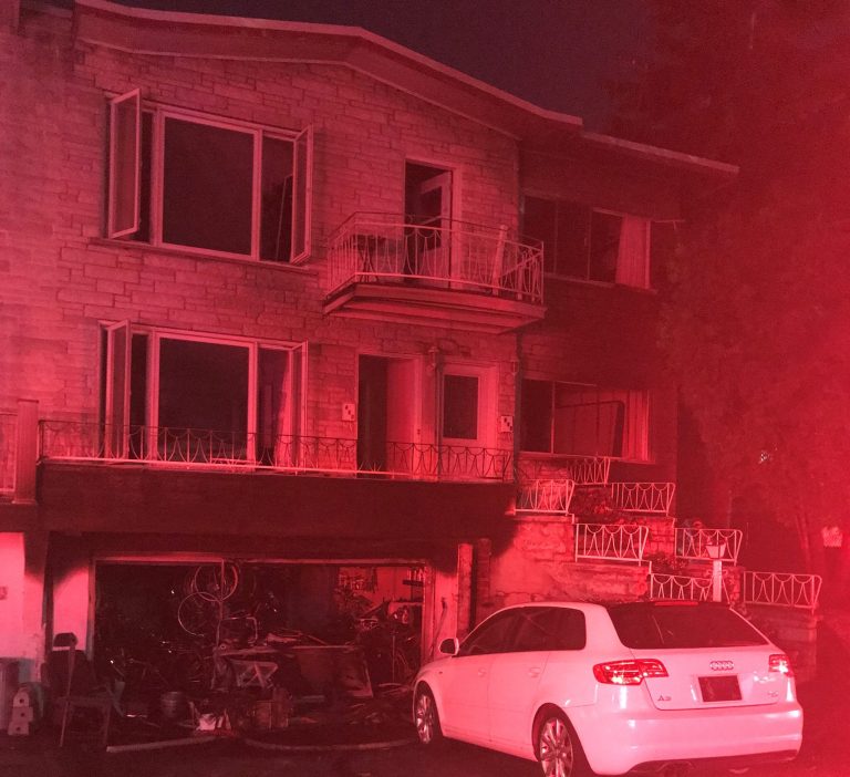 Autre feu coûteux pour une cigarette mal éteinte Incendie 66e Avenue cigarette Chomedey