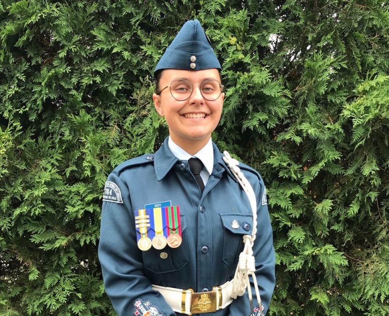 Une cadette de Laval honorée Cadette