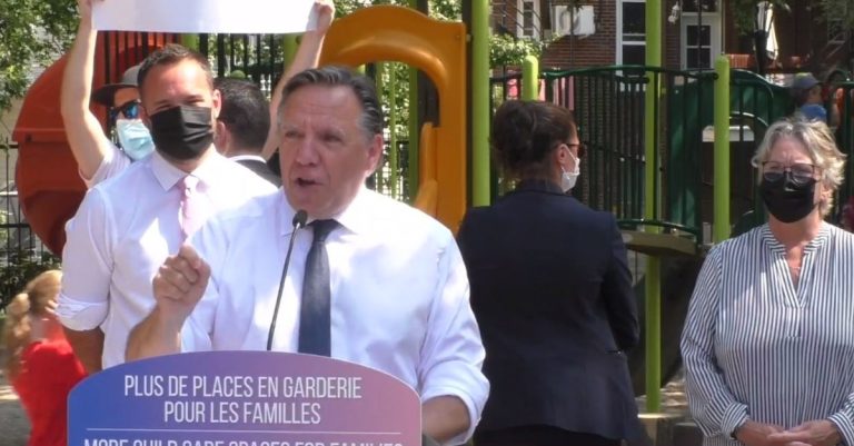 Québec instaurera le passeport vaccinal prochainement passeport