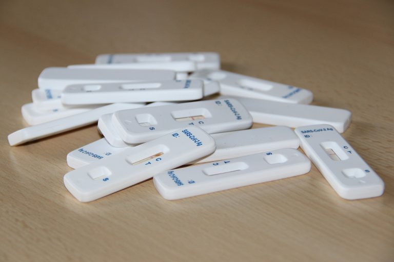 Les pharmaciens font le point sur la disponibilité des tests rapides