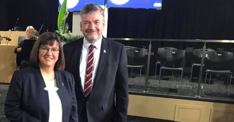 Calude Larochelle Louise Lortie conseil mode hybride