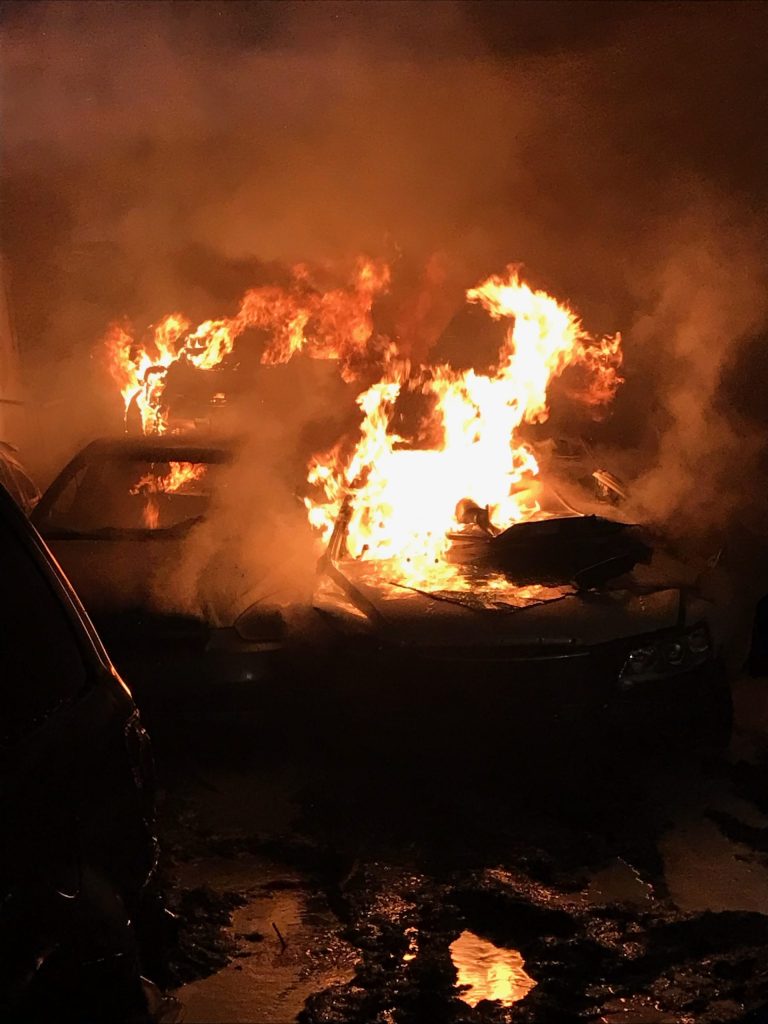 Deuxième incendie suspect en trois jours Feu incendie suspect criminel centre recyclage automobiles SVP Duvernay boulevard La Fayette