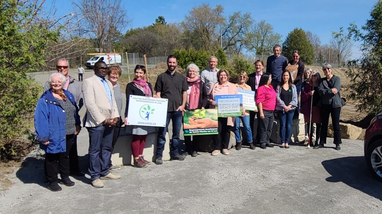 Pétition pour que les terrains de golfs demeurent verts