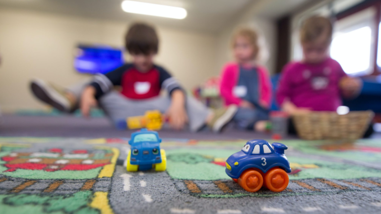 Les travailleuses des CPE entérinent l’entente de principe