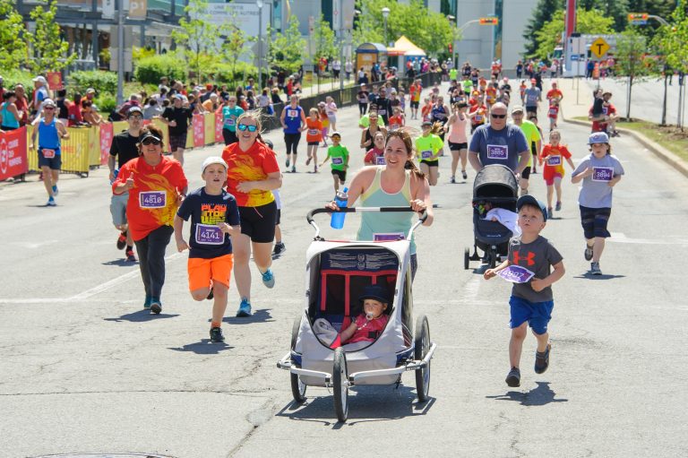 Rues fermées et stationnement interdit ce dimanche 5 juin rues fermées Course des pompiers de Laval 5 juin