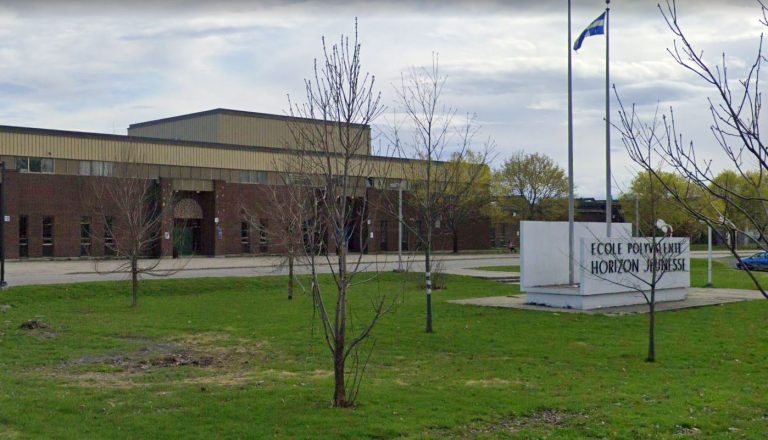 Incident fête police élèves école Horizon Jeunesse
